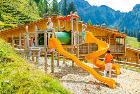Ausflugsziel im Großarltal, Salzburg - Loosbühelalm mit Kinderspielplatz