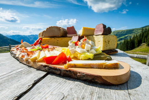 Hofeigene Produkte - Klausbauer, Großarl, Salzburger Land
